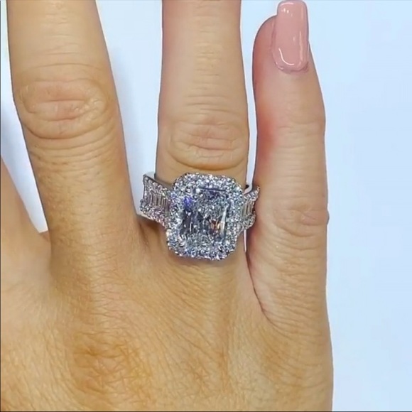 New Women’s 925 Silver Wedding Diamond Ring - Picture 3 of 4